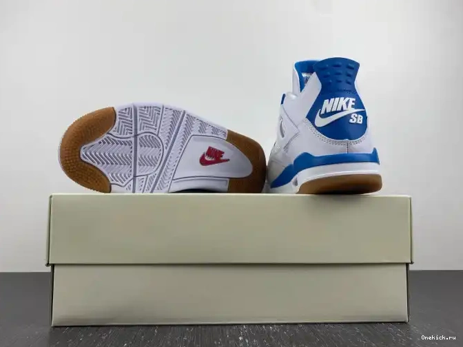 One Kick Jordan 4 DR5415-104 SB Retro 0603